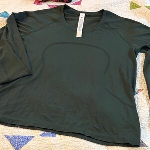 lululemon athletica Deep Green Long Sleeve Tee